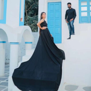 Black CR Gown